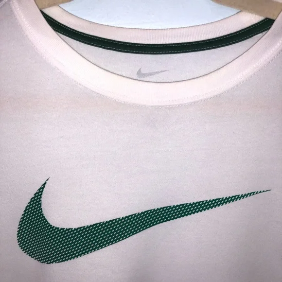 Nike Dri-Fit Short Sleeve Tee Shirt Size Large - Picture 3 of 4